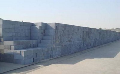 購(gòu)買(mǎi)加氣塊生產(chǎn)線需要謹(jǐn)記的幾點(diǎn)